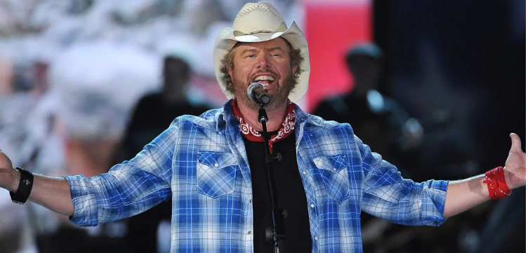 Toby keith performs at all-star salute to the troops in las vegas. Keith died of cancer this year. Photo via ap
